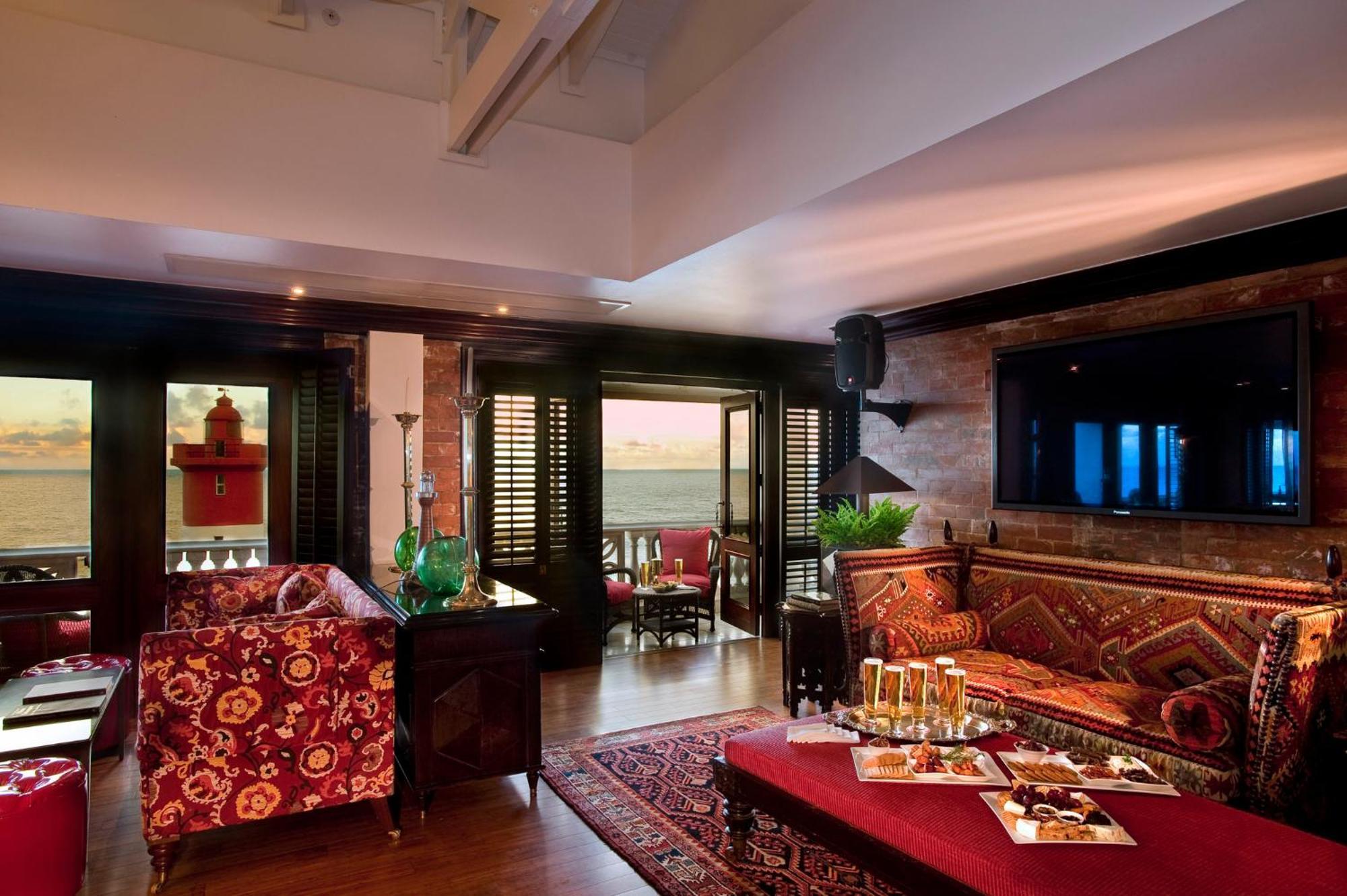 Hotel The Oyster Box Umhlanga Rocks Exterior foto The interior of the restaurant