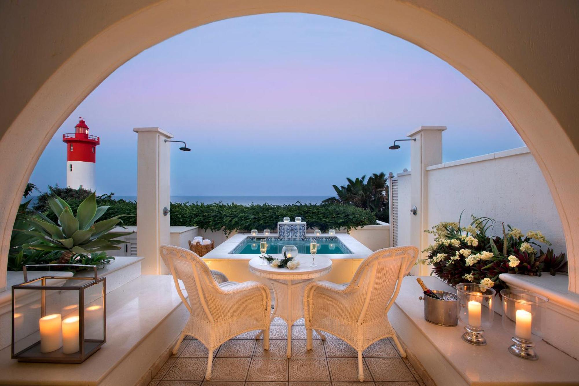 Hotel The Oyster Box Umhlanga Rocks Exterior foto The Lighthouse Suite